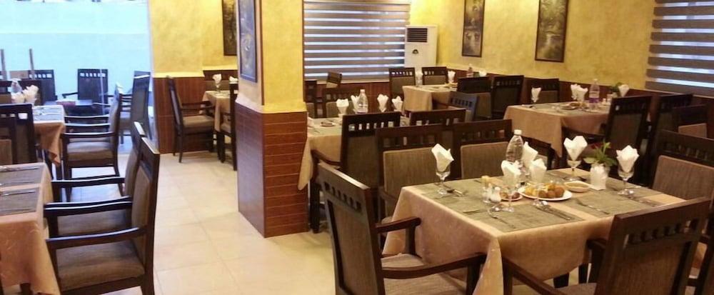 Renad Hotel Amman Exterior photo